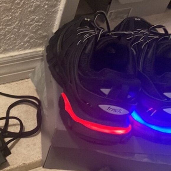 EU43 - Balenciaga Track LED - Picture 7 of 7